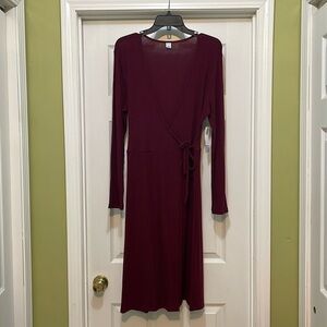 NWT Old Navy - maroon midi v neck wrap dress - size L